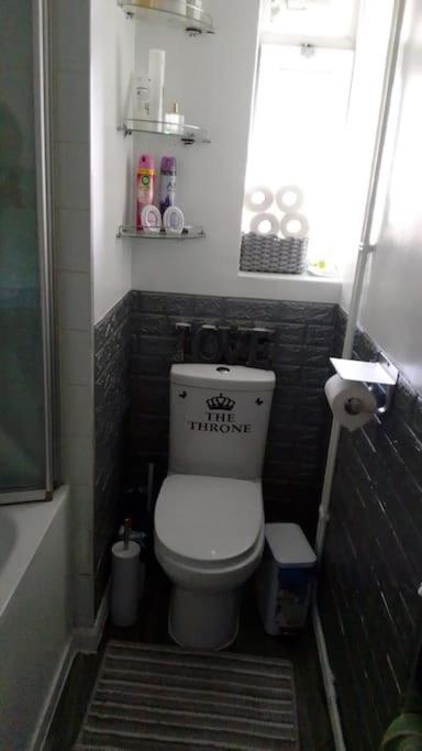 3 Bedroom Brixton Apartment لندن المظهر الخارجي الصورة